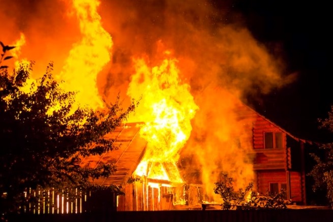 В деревне Бельцы Киржачского района ликвидирован крупный пожар в частном жилом доме