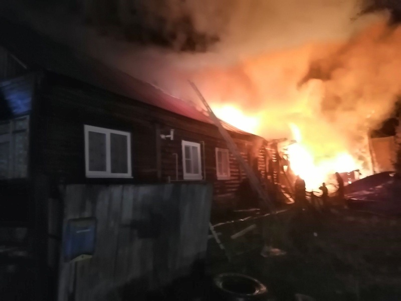 Во Владимирской области сгорел жилой дом со всем имуществом