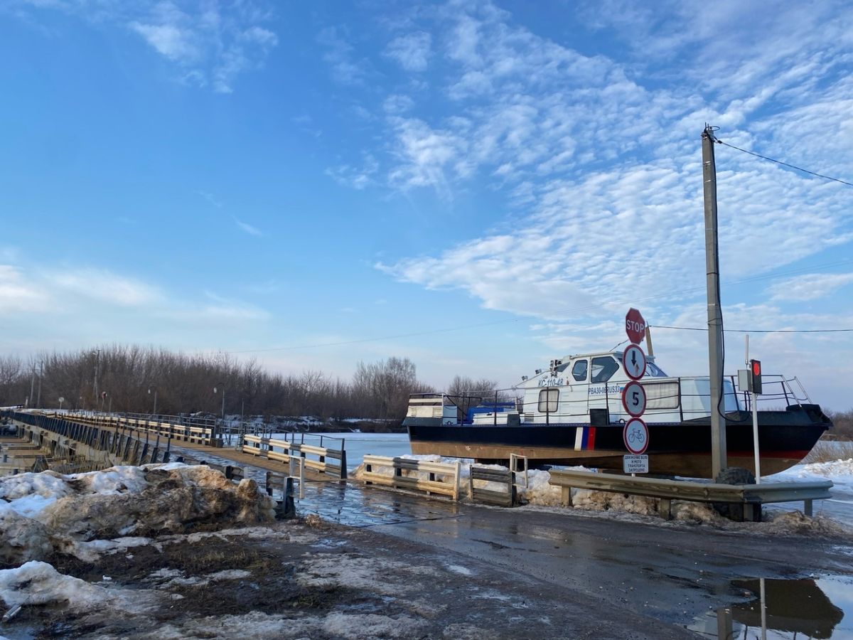 С 22 марта 2023 года на автодороге Вязники-Козлово-Бурино разведут наплавной мост через реку Клязьма