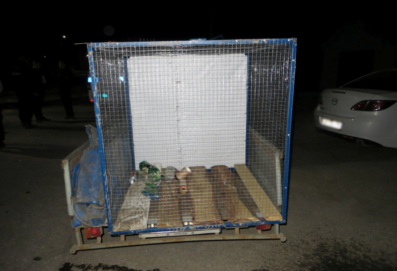 Житель Владимирской области украл контейнеры для раздельного сбора мусора, чтобы разводить в них кроликов