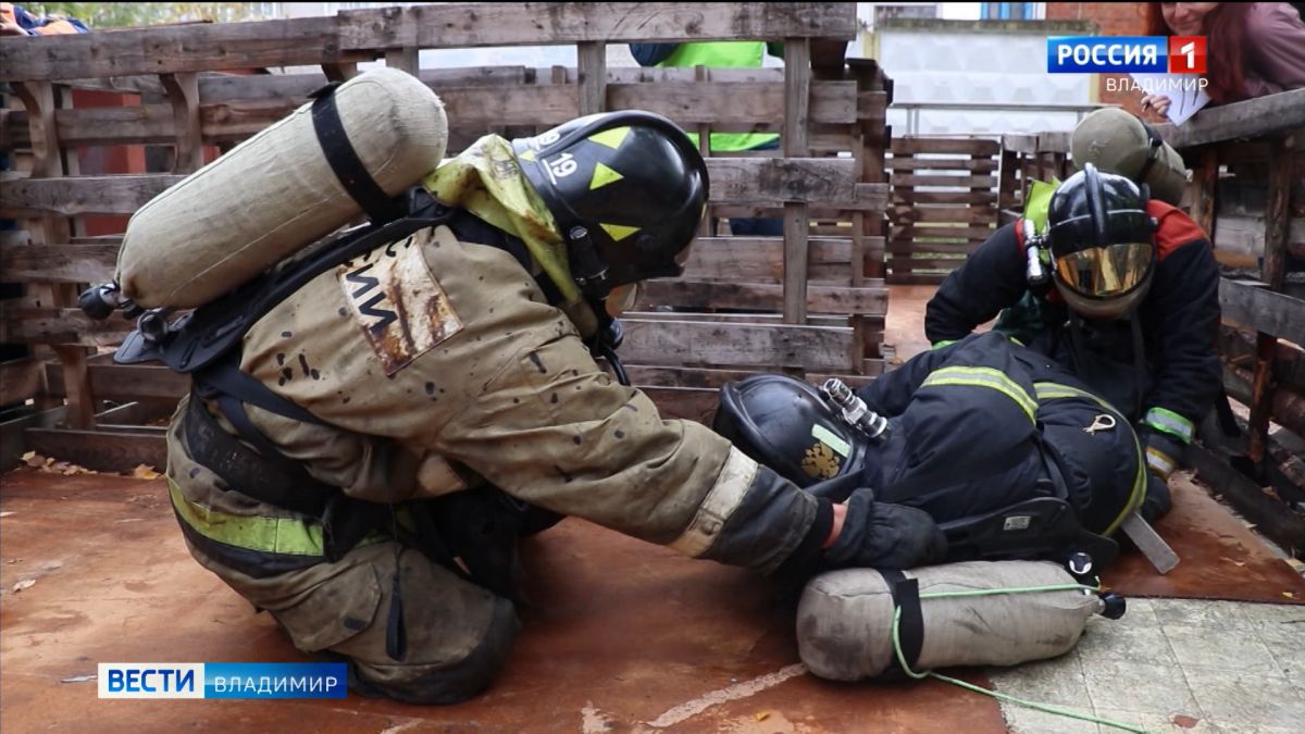 На соревнованиях по аварийной разведке и спасению победила команда Муромского пожарно-спасательного гарнизона