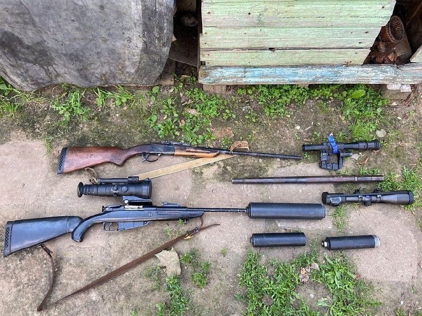 У жителя Коврова ФСБ изъяло целый арсенал незаконного оружия