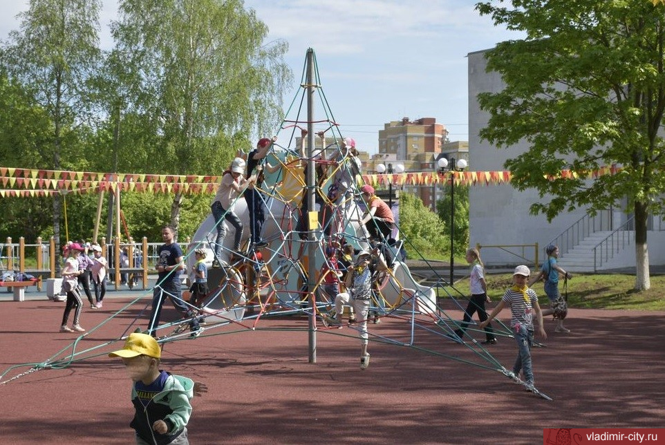 Детский городок во Владимире, появившийся благодаря обращению к Путину, покажут на федеральном телеканале