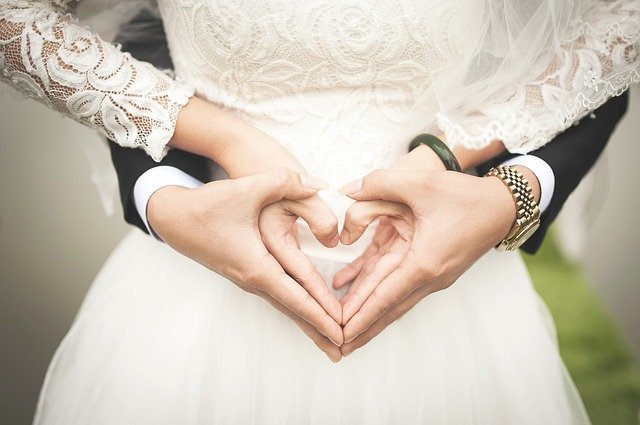На регистрацию брака во Владимирской области могут прийти не более 10 человек
