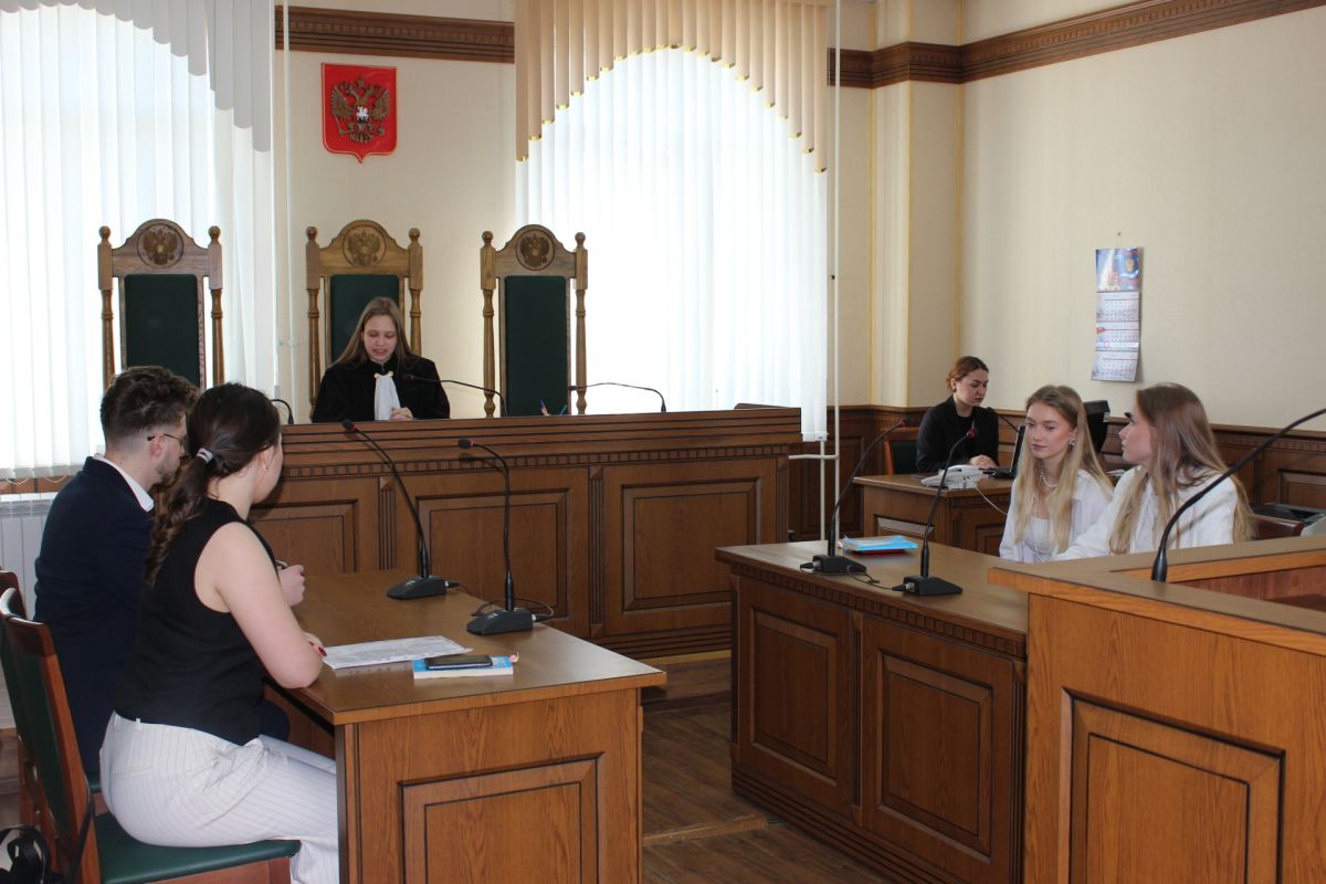 Студенты Владимирского государственного университета оказались в атмосфере реального правосудия