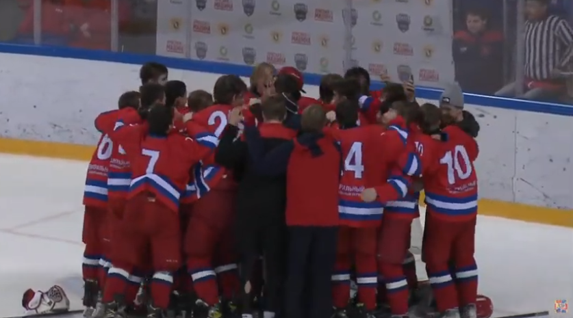 Хоккеист из Владимирской области выиграл золото в составе сборной ЦФО