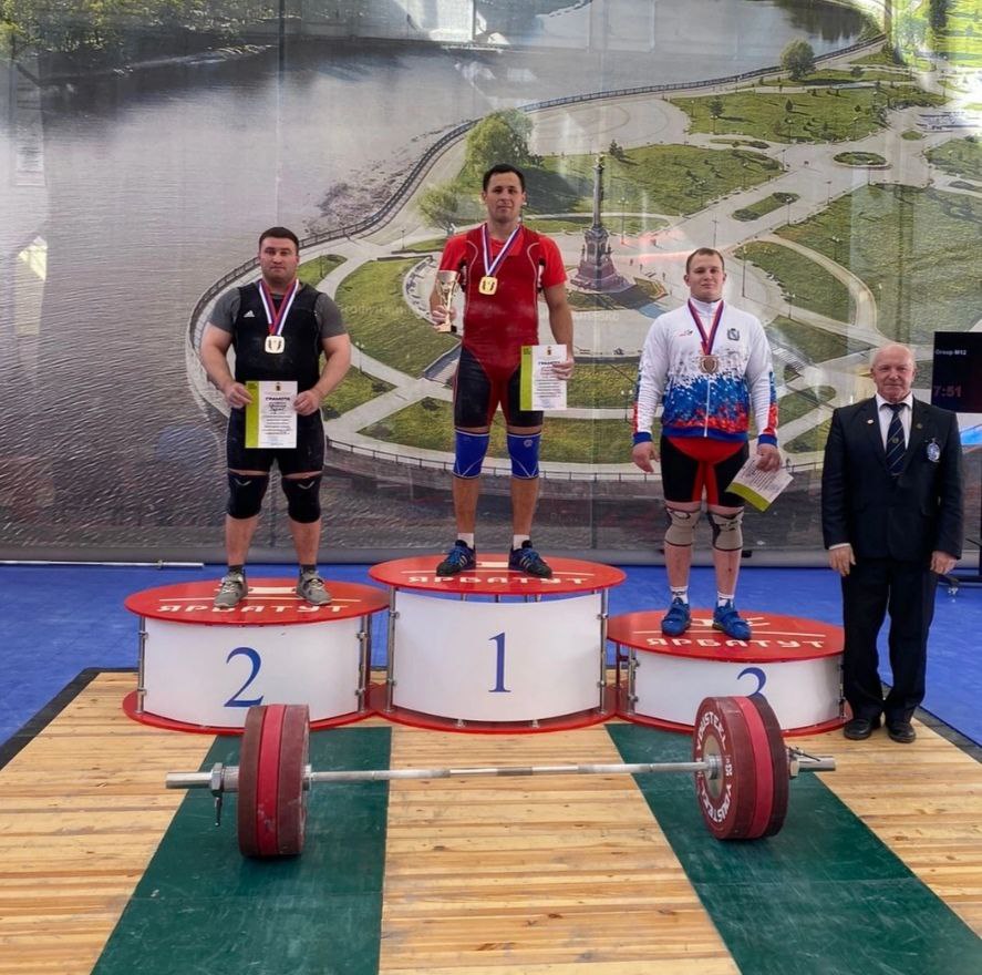 Владимирские тяжелоатлеты привезли 6 медалей с чемпионата ЦФО