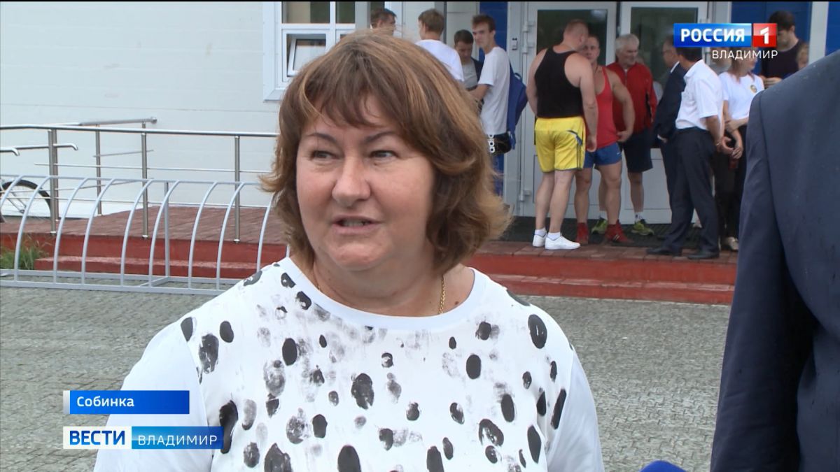 Встреча с Еленой Вяльбе вызвала ажиотаж у воспитанников спортшколы имени Толкачёва