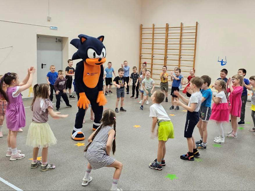 Энергетики провели серию игр по энергосбережению в детских садах в городе Камешково