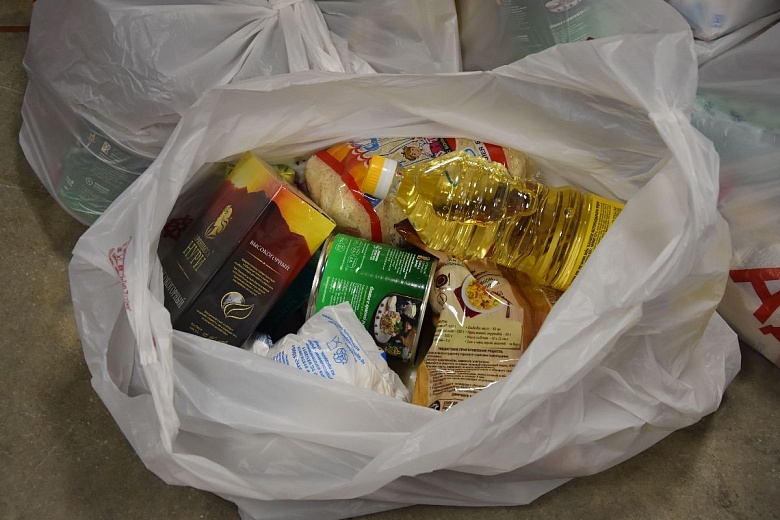 Пожилым владимирцам доставляют продукты и предметы первой необходимости