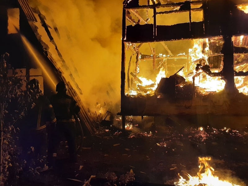 Стала известна причина пожара во Владимирской области, в котором сгорели два дома