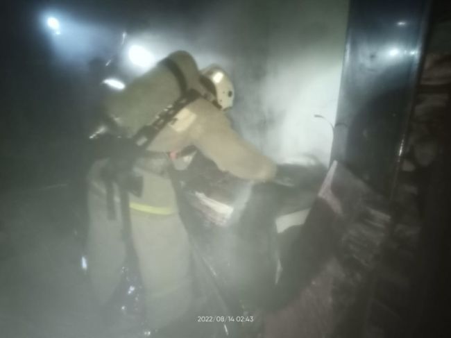 Во Владимирской области ночью в пожаре погиб человек