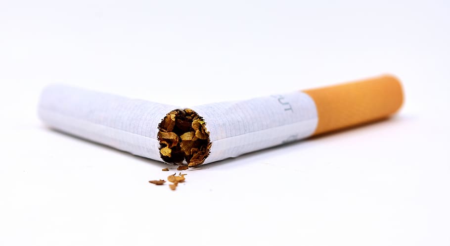 В Кольчугино прокурор направил в суд уголовное дело о незаконном обороте табачной продукции на 3,8 млн рублей