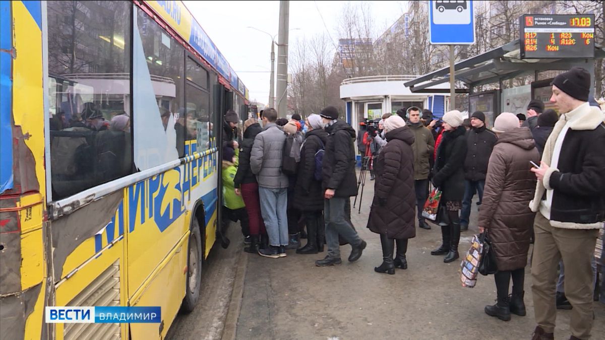 Для города Владимира планир﻿уется закупить до 100 новых троллейбусов и автобусов
