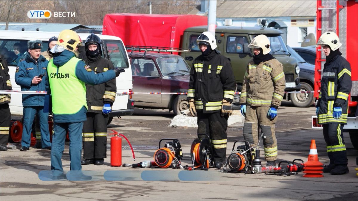 В Вязниках прошли соревнования по ликвидации последствий ДТП среди пожарно-спасательных подразделений области
