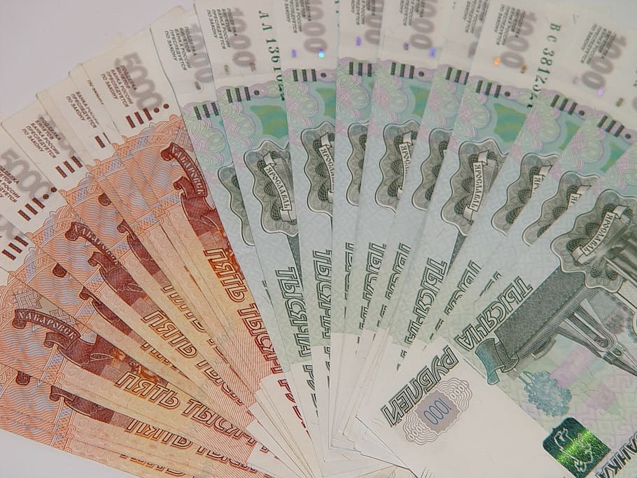 Во Владимирской области мошенница с юридическим образованием собрала с пятерых клиентов более миллиона рублей