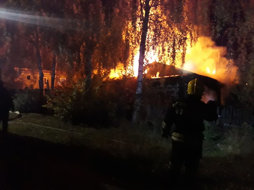 За прошедшую ночь во Владимирской области в пожарах пострадали два человека
