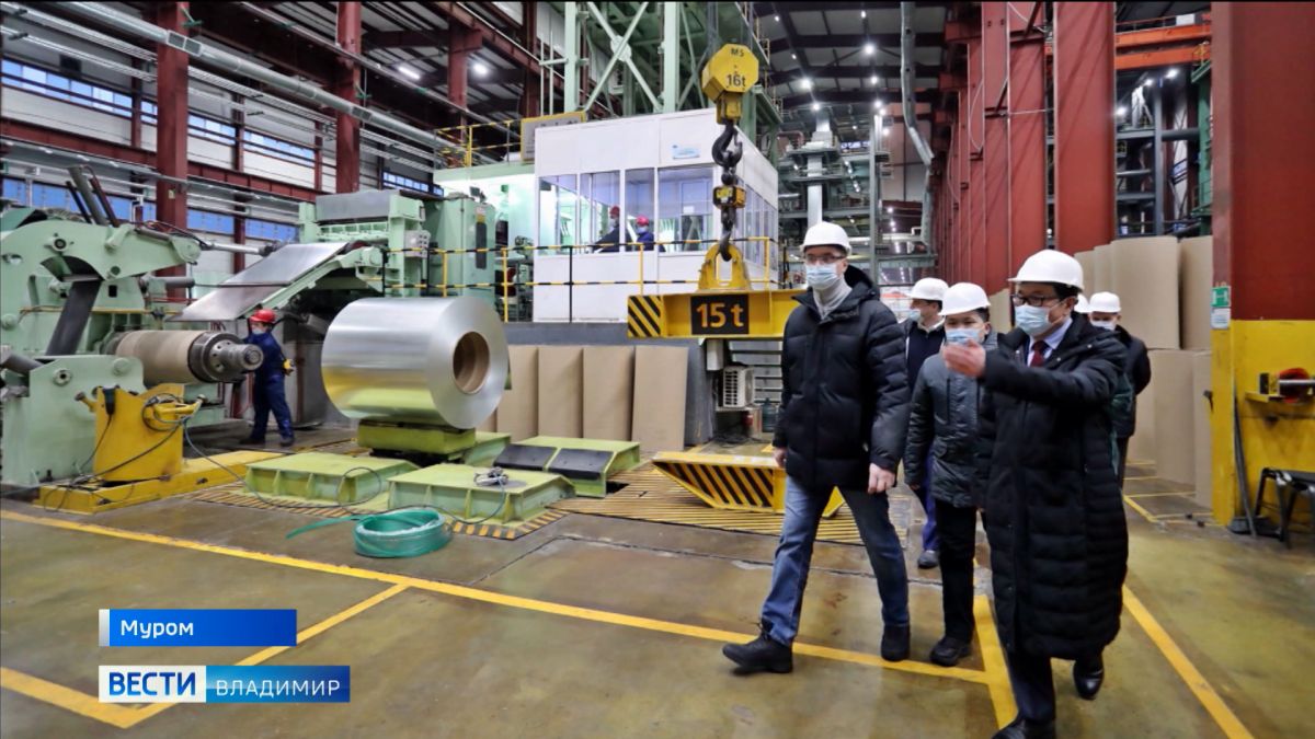 Александр Авдеев посетил завод и амбулаторию в Муромском районе