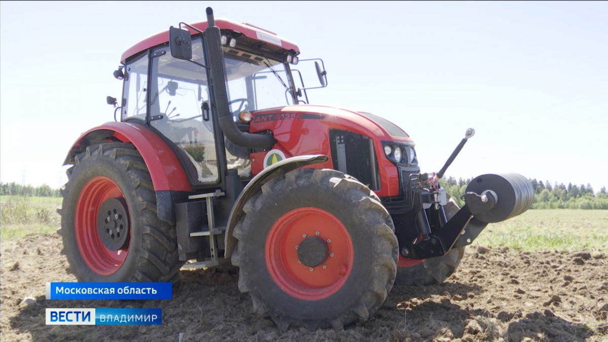 Ковровский электро-механический завод поставляет фермерам новые тракторы-"муравьи"