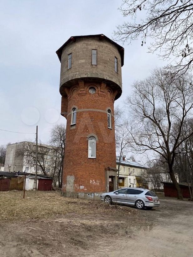 В Кольчугине продается водонапорная башня