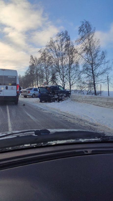 На дороге "Золотое кольцо" во Владимирской области столкнулись 4 автомобиля. Есть пострадавшие