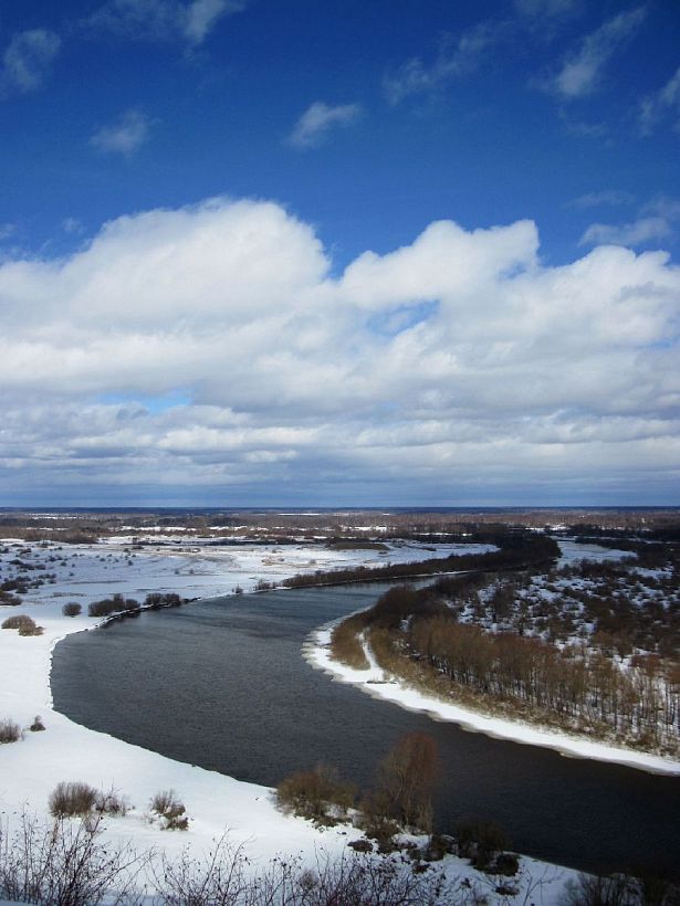 Погода в владимирской области на месяц. Озеро смайлик во Владимирской области зимой. Есть лёд на Клязьме 3 Леонова. Озеро смайлик во Владимирской области в снегу. Погода.