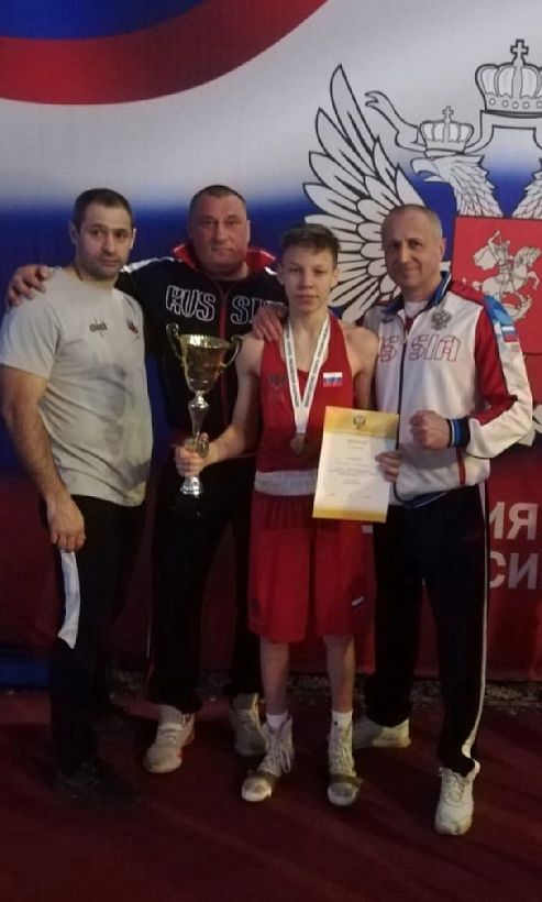 Суздальский боксёр Арсений Жильцов получил бронзовую медаль на Первенстве России