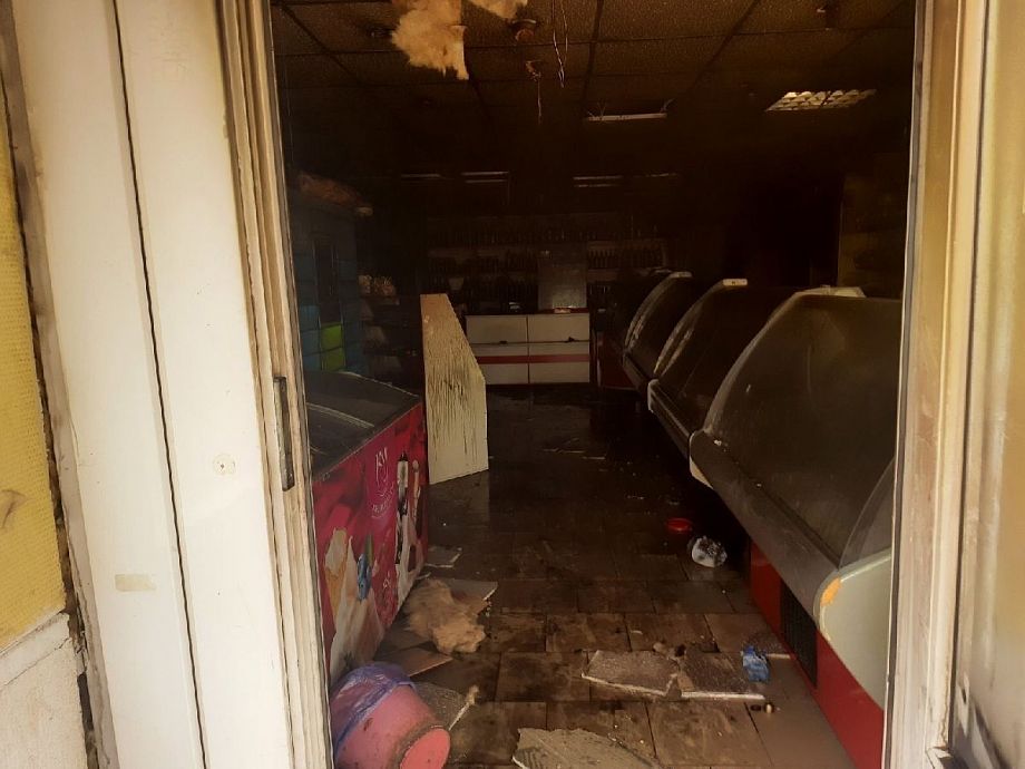 В Коврове 17 пожарных тушили продуктовый магазин