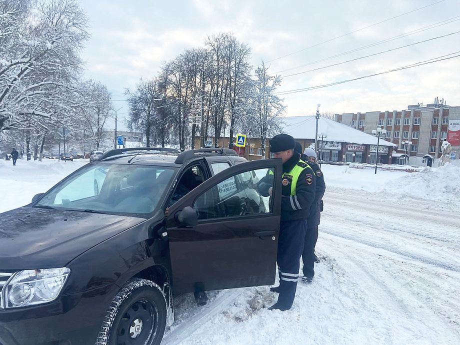 Во Владимирской области за долги по ЖКХ арестованы 4 автомобиля