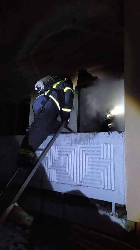 ﻿Во Владимирской области при пожаре эвакуировали людей из горящего многоквартирного дома