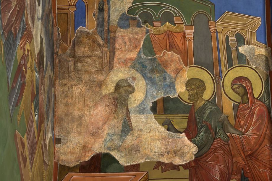 Владимиро-Суздальский музей-заповедник опубликовал уникальные снимки "невидимых" фресок Успенского собора
