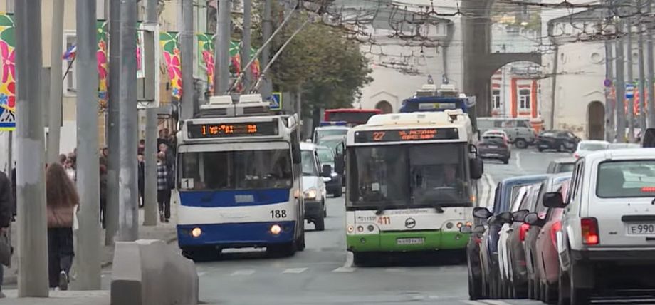 Администрация города Владимира выделит 1,5 миллиарда рублей на улучшение работы общественного транспорта