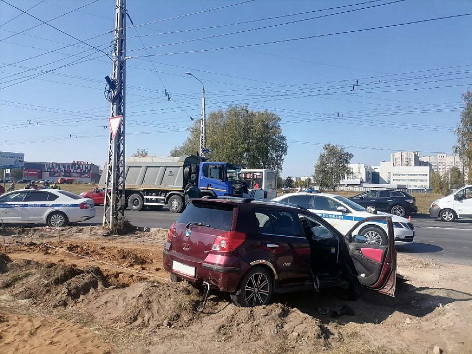 Во Владимирской области в ДТП с самосвалом погиб водитель-пенсионер