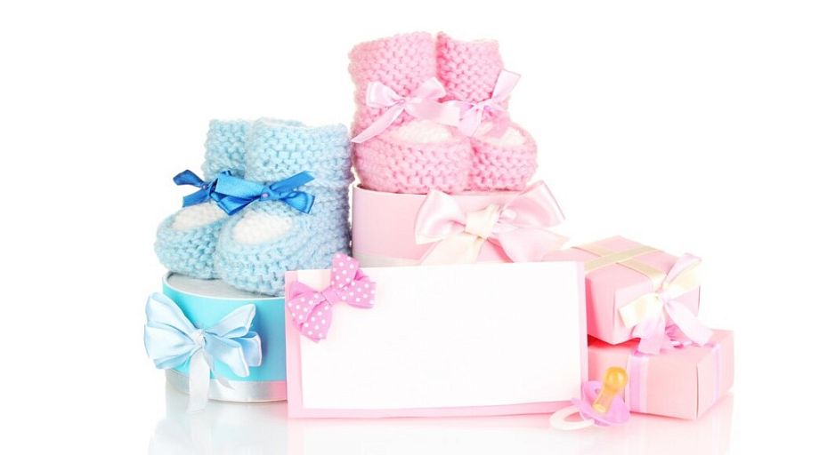 В роддомах Владимирской области начнут дарить подарки новорожденным