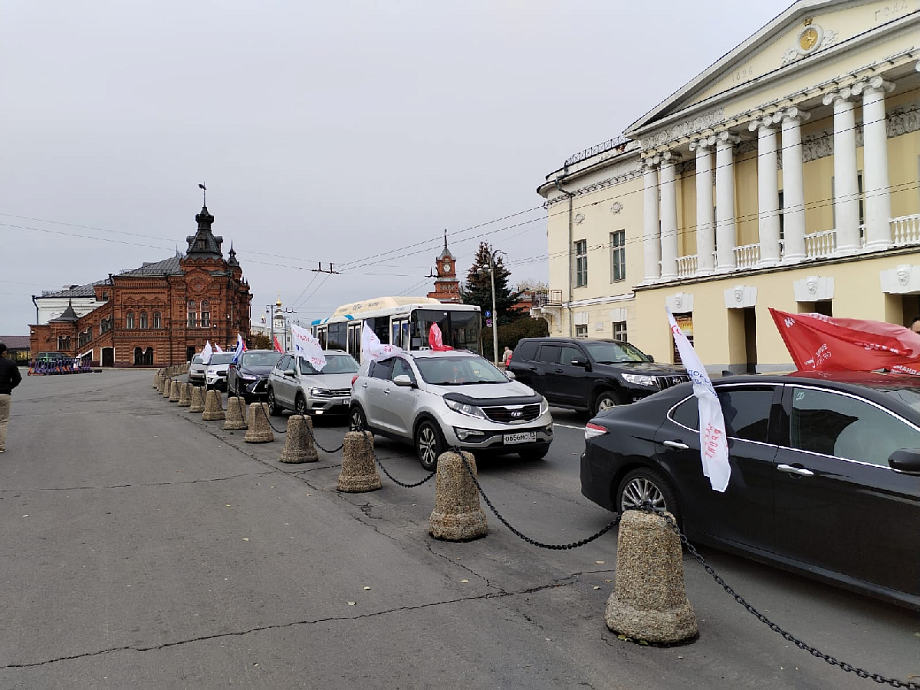 Автопробег, посвященный дню рождения Президента, состоялся во Владимире