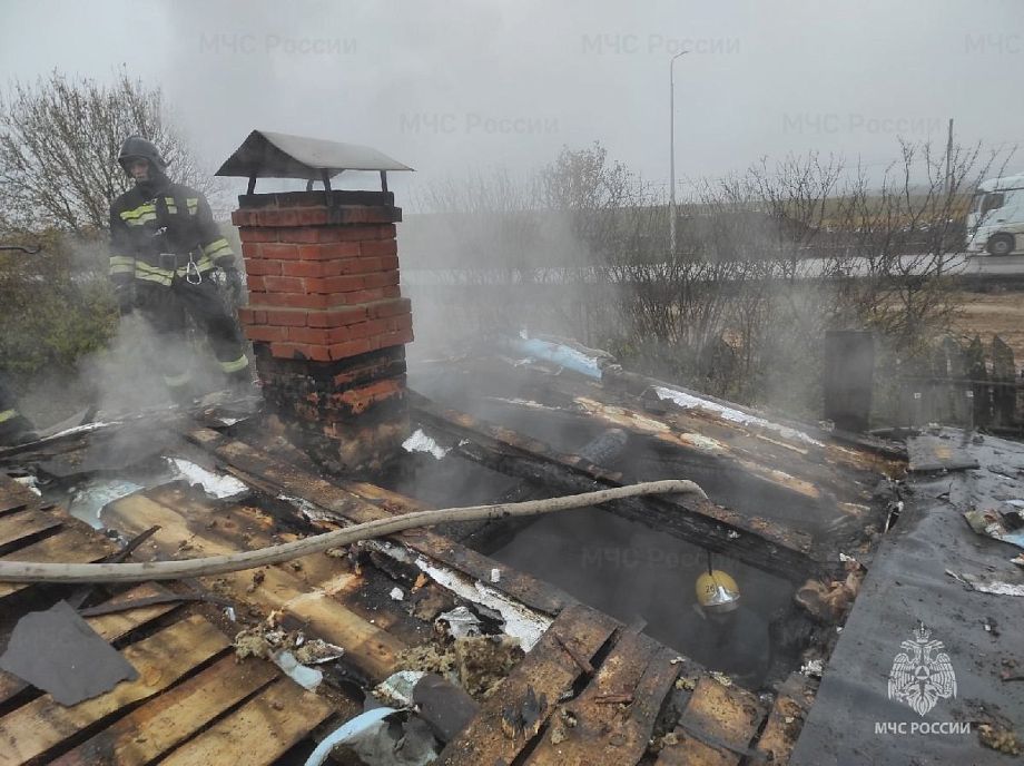 Стало известно, из-за чего загорелся гостевой дом в селе Борисовское Владимирской области