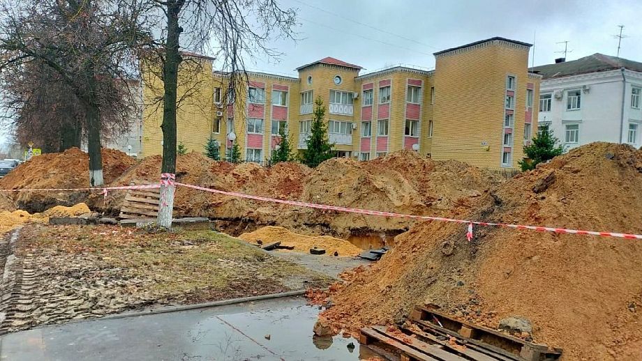 В Коврове предприниматель повредил автодорогу при строительстве инженерных сетей водоснабжения 