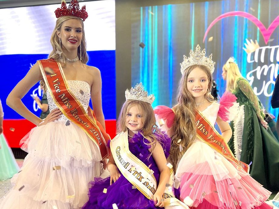 Владимирские «Миссис» и «Мисс» завоевали титулы на конкурсе «Хрустальная корона Мира»